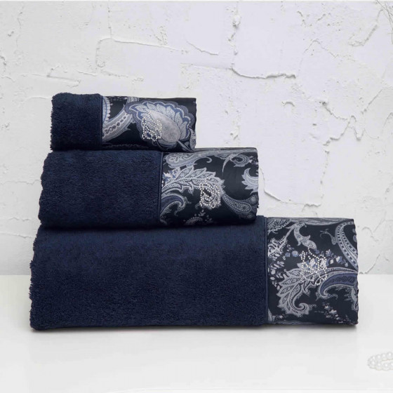 VERSALITE-LACI-3-LU-560x725