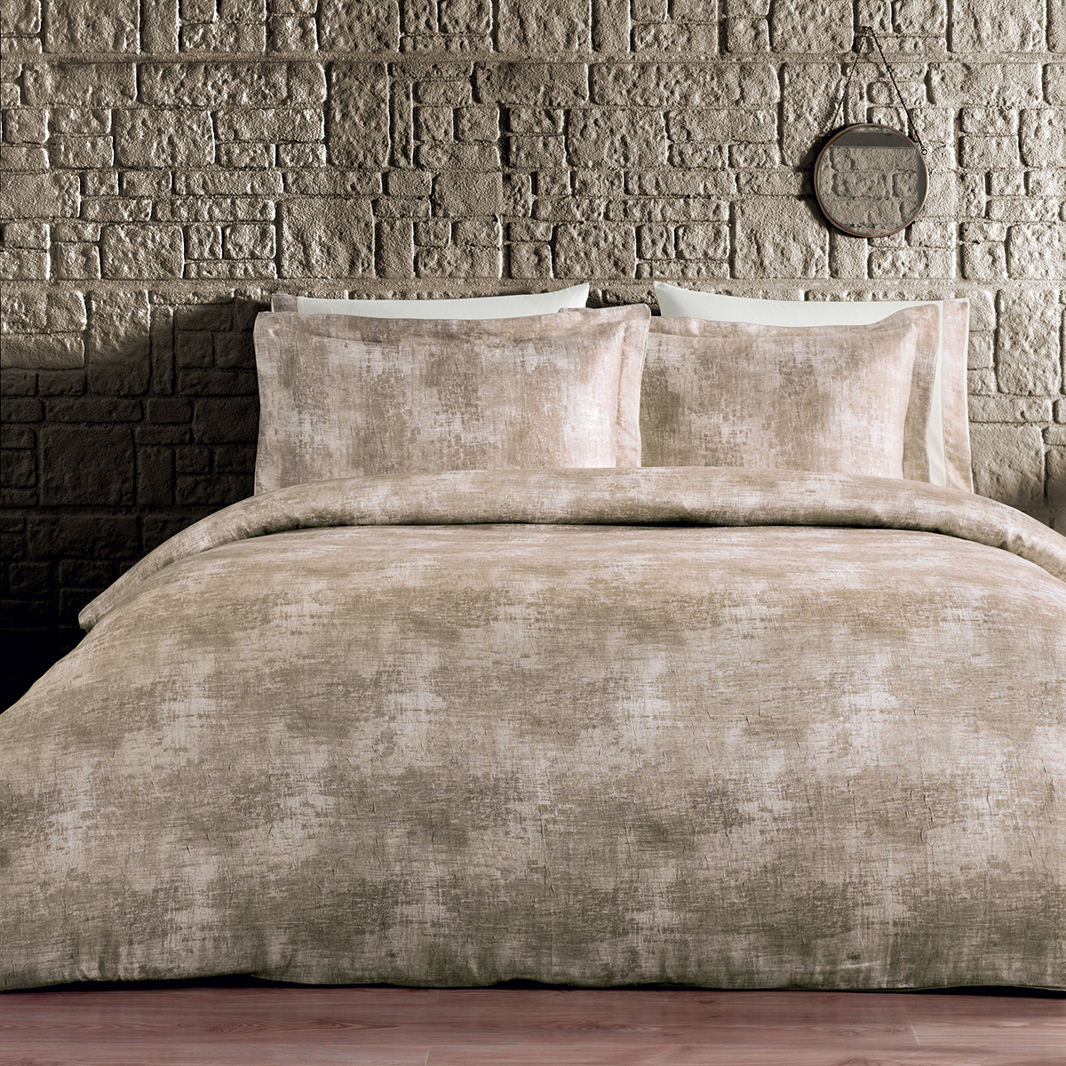 Tivolyo-Chester-Bej-Nevresim-Takimi-1