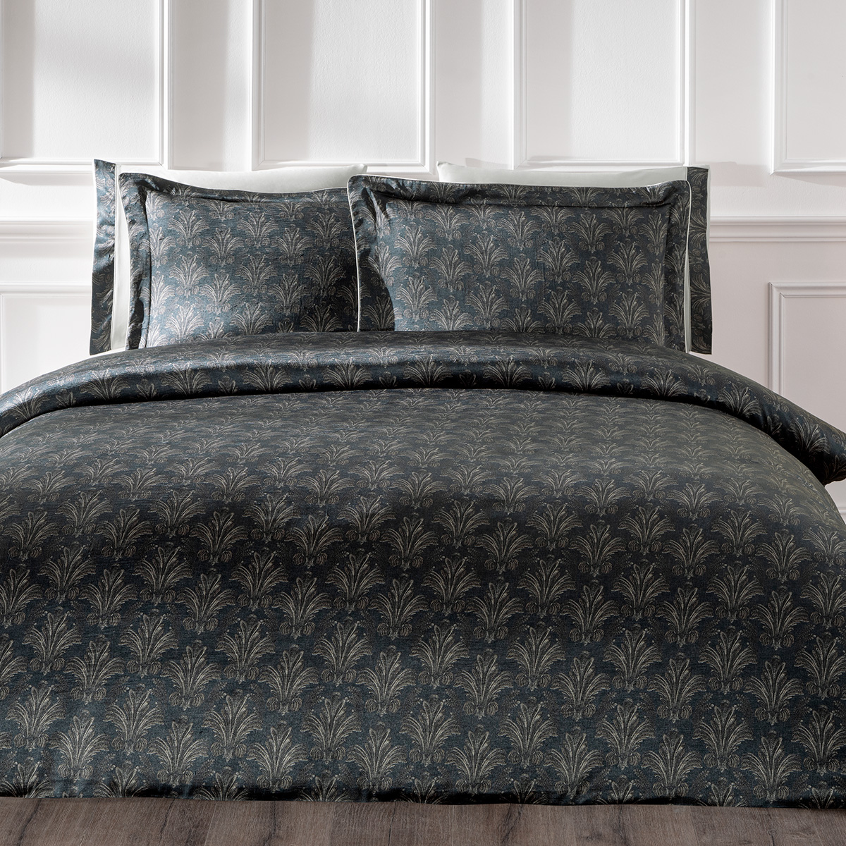 Tivolyo-Home-Chanel-Nevresim-Takimi-1